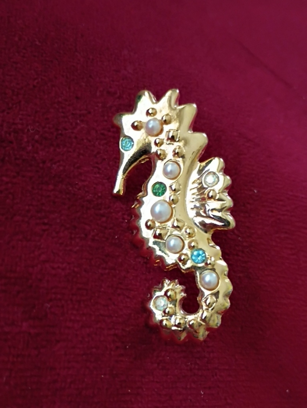 Avon Gold Seahorse Brooch with Pearls and Green/Blue Accents